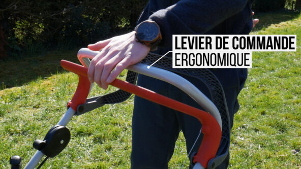 Levier de commande ergonomique